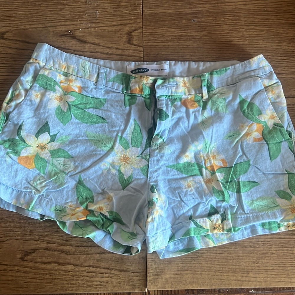 Old Navy Everyday floral linen short